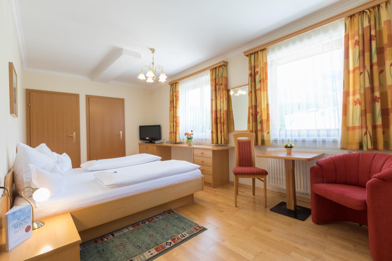 Landhotel Haeuserl Im Wald غوربمينغ المظهر الخارجي الصورة